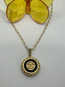 #685 Vintage Couture Necklace 26mm