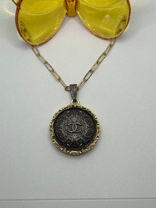 #75 Vintage Couture Necklace 28mm