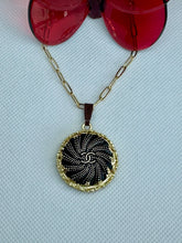 Load image into Gallery viewer, #701 Vintage Couture Necklace 28mm