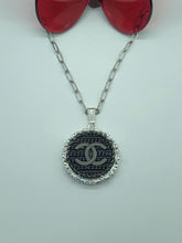 Load image into Gallery viewer, #506 Vintage Couture Necklace 28mm