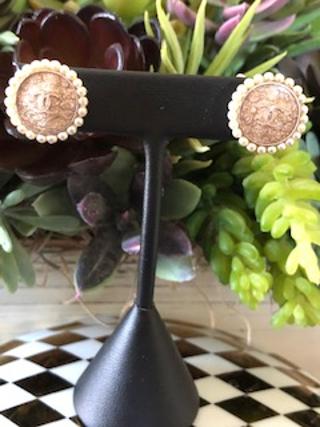 #174 Vintage Couture Earrings 18mm